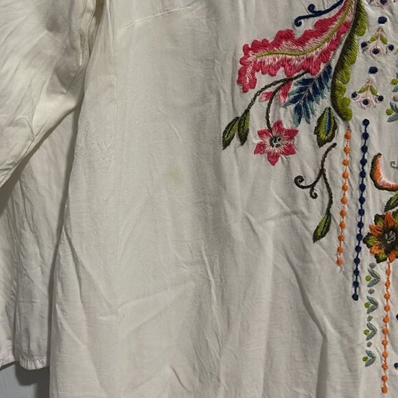 J.Jill tunic top white embroidered floral details Henley neck half M - Picture 10 of 11